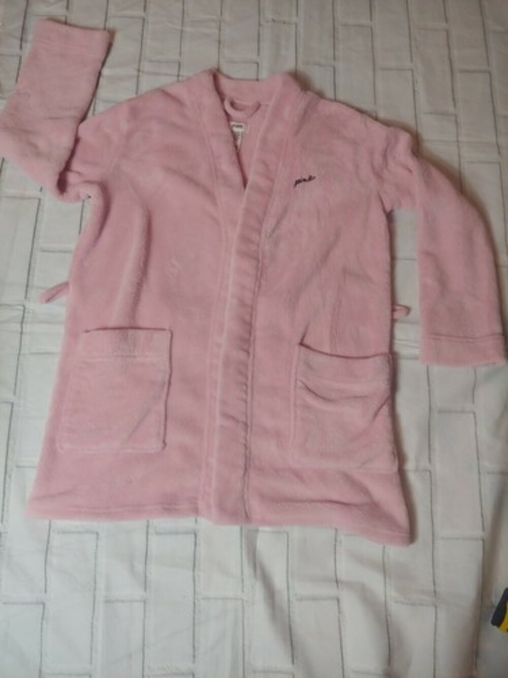 Victoria's Secret Pink Robe Plush Pockets Fuzzy Lounge Spa no belt exta small xs